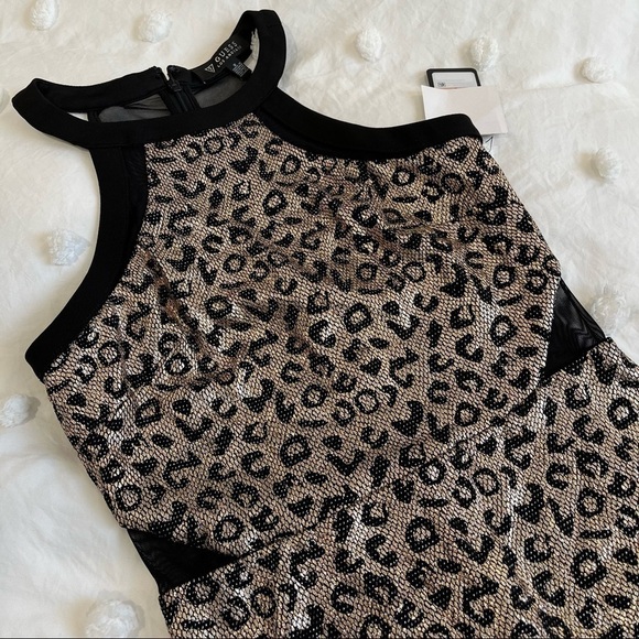 NWT GUESS
Metallic Leopard-Print Dress size 2 - Picture 5 of 6